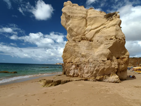A section of the idyllic Praia de Rocha beach — Stock Photo, Image
