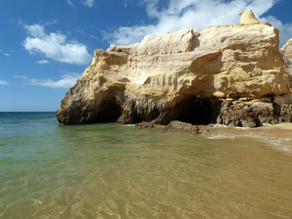 A section of the idyllic Praia de Rocha beach — Stock Photo, Image