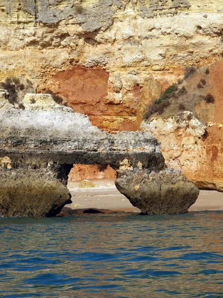 Maleriske Algarve kyst mellem Lagos og Cap Vincent - Stock-foto