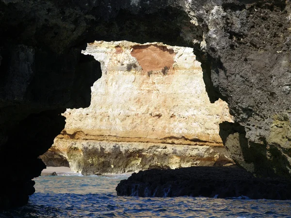 Pittoreska Algarves kust mellan Lagos och kapten Vincent — Stockfoto