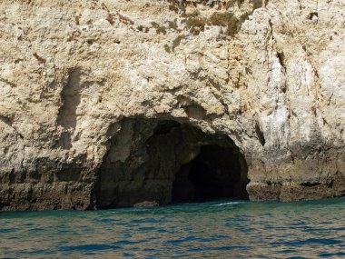 Lagos ve Cap Vincent arasındaki Resimli Algarve Sahili