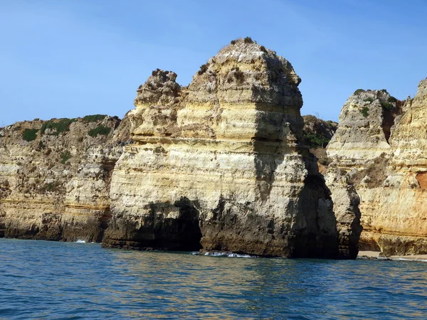 Γραφική ακτή Algarve μεταξύ Λάγος και το Cap Vincent — Φωτογραφία Αρχείου