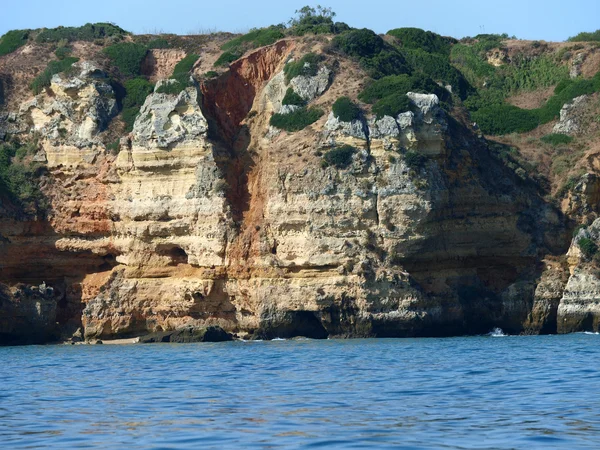 Pittoresca costa dell'Algarve tra Lagos e Cap Vincent — Foto Stock