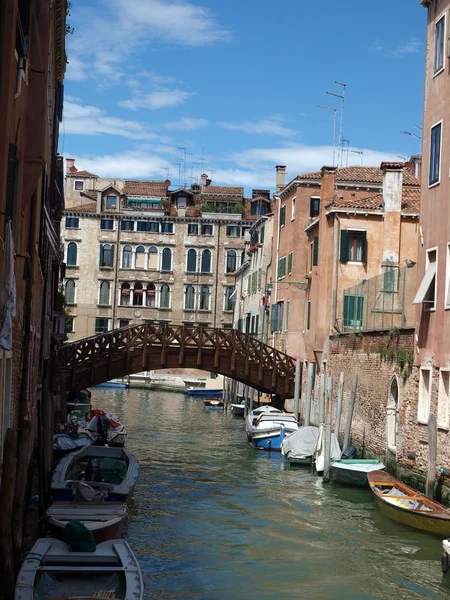 Venetië - rustige en charmante wijk van dorsoduro — Stockfoto