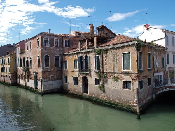 Venetië - rustige en charmante wijk van dorsoduro — Stockfoto
