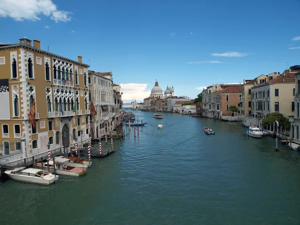 Venecia - Vista del Canal Grande y Salute —  Fotos de Stock