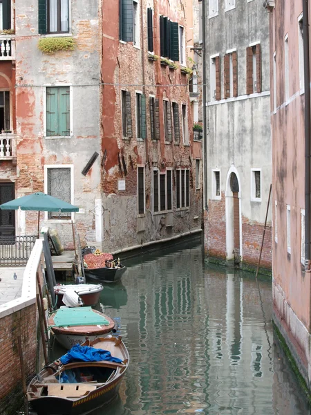 Benátky - klidná a okouzlující čtvrť San Marco — Stock fotografie