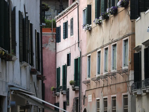 Venezia - tranquillo e suggestivo quartiere di San Marco — Foto Stock