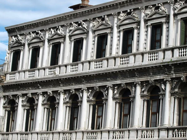 Wenecja - Procuratie Nuove, po południowej stronie Piazza San Marco — Zdjęcie stockowe