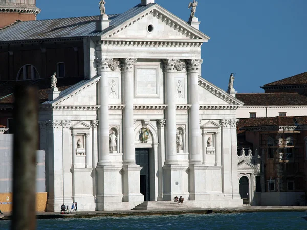 威尼斯-圣乔治 · 马焦雷大教堂。圣乔治 · 马焦雷是 basili — 图库照片
