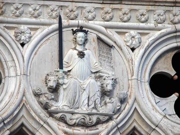 Wenecja - maswerk z Pałacu Dożów — Zdjęcie stockowe