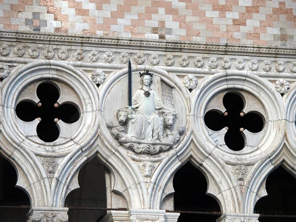 Veneza - tracery do Palácio do Doge — Fotografia de Stock
