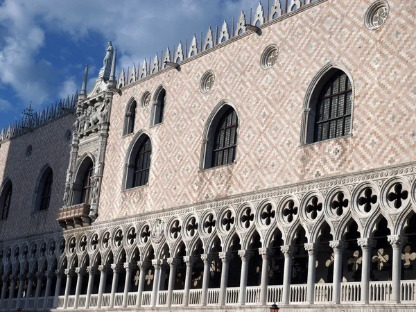Het Dogepaleis-Venetië, Italië — Stockfoto