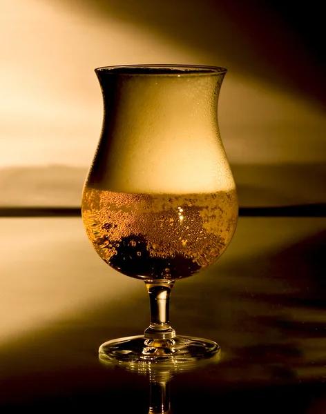 Cerveza dorada — Foto de Stock