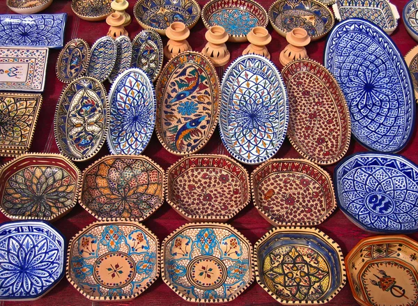 Farbenfroher Orientalischer Töpferbasar Tunisen — Stockfoto