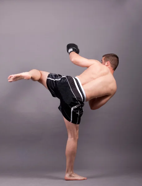 Kick Bokser Trening Przed Walką — Zdjęcie stockowe