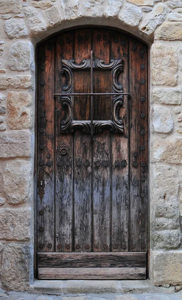 Porta de madeira fechada — Fotografia de Stock