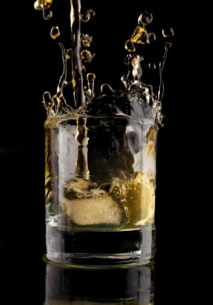 Glass of whiskey. — Stock Photo, Image
