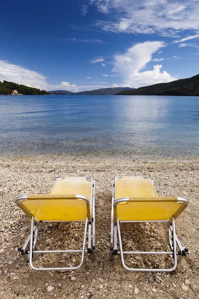 Par de cadeiras de praia — Fotografia de Stock