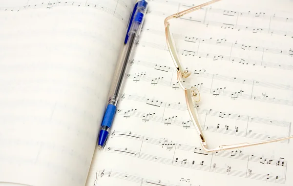 stock image Glasses and pencil