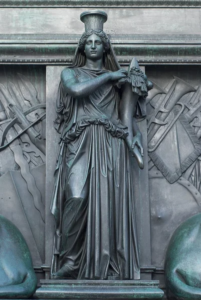Figura sobre o Monumento de Maximiliano José — Fotografia de Stock