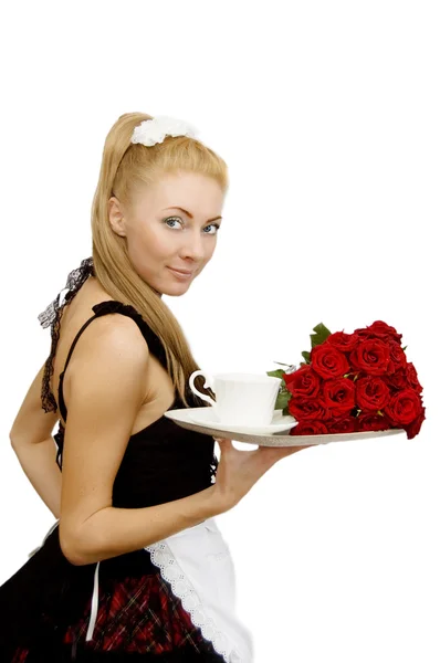 Camarera en uniforme con bandeja y flores — Foto de Stock