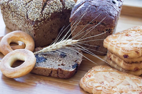 Ekmek Bisküvi Buğdaylı Simit — Stok fotoğraf