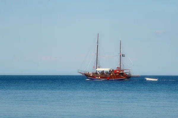 Ship on the sea — Stock Photo, Image