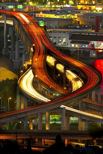 Lichtwege auf der Marquam-Autobahn 2 — Stockfoto