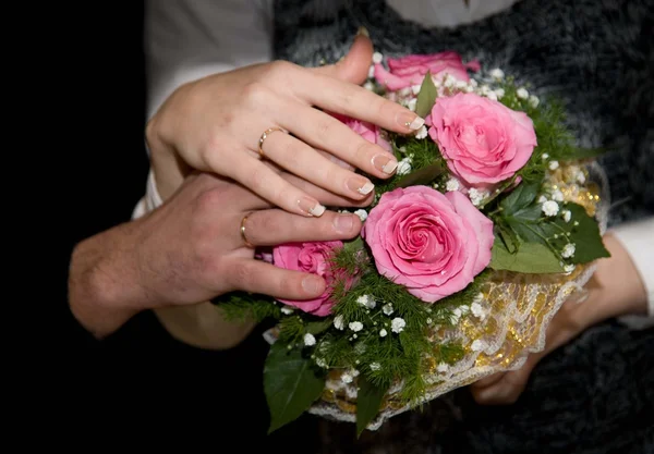Bouquet Sposa Della Sposa Con Rose Rosa — Foto Stock