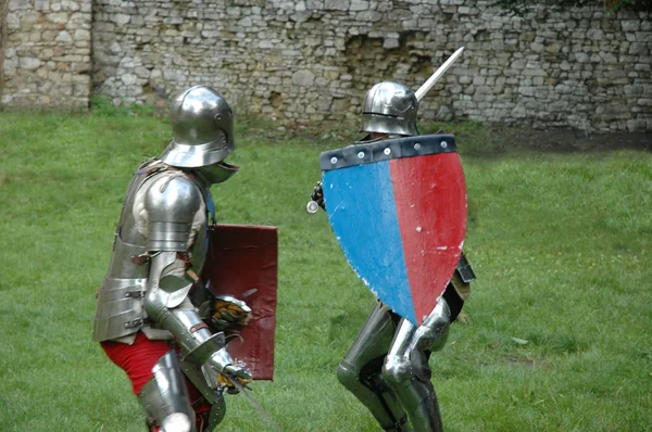 Дуель між двома лицарями — стокове фото
