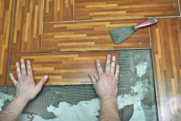 Laying Tiles Floor — Stock Photo, Image