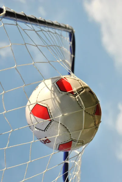 Soccerball v čisté — Stock fotografie