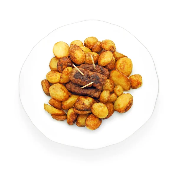 Frische frittierte neue Kartoffeln und traditionelle Mici — Stockfoto
