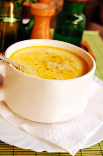 Suppe serviert — Stockfoto