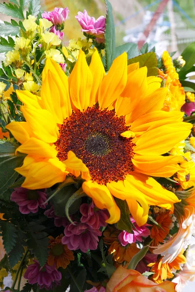 Belo buquê de flores — Fotografia de Stock