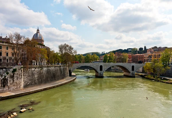 Řeka Tibera Řím — Stock fotografie