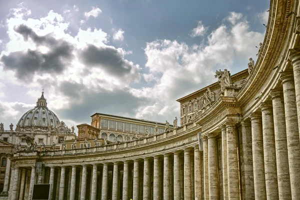 Saint Peters Basilica — Stock Photo, Image