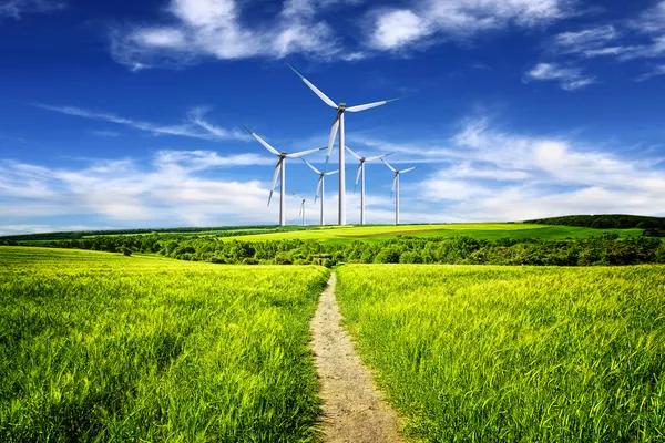 Energiebesparende in natuur landschap — Stockfoto