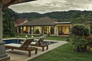 Güzel tropik villanın panoramik manzarası