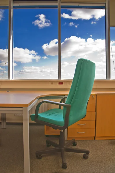 Židle v kanceláři — Stock fotografie