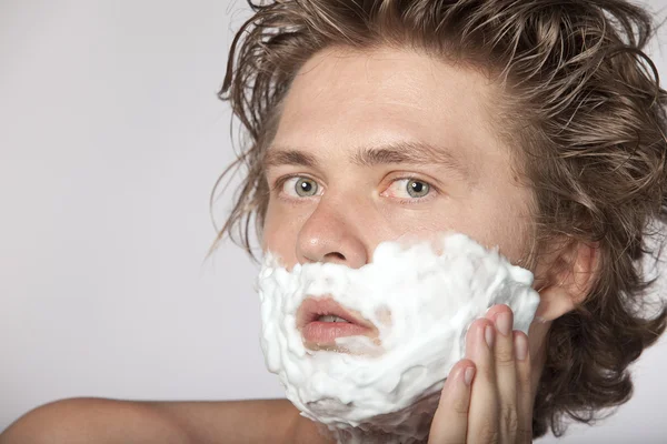 Sexy Jovem Barbear Com Navalha Imagem Alta Resolução Ver Mais — Fotografia de Stock