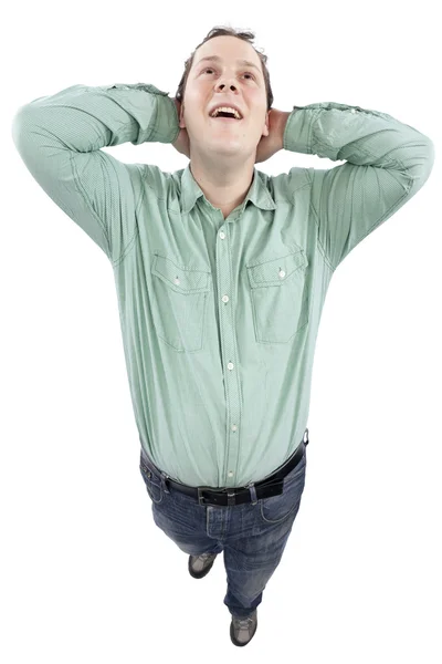 Ontspannen jonge man met de handen achterkant van het hoofd — Stockfoto