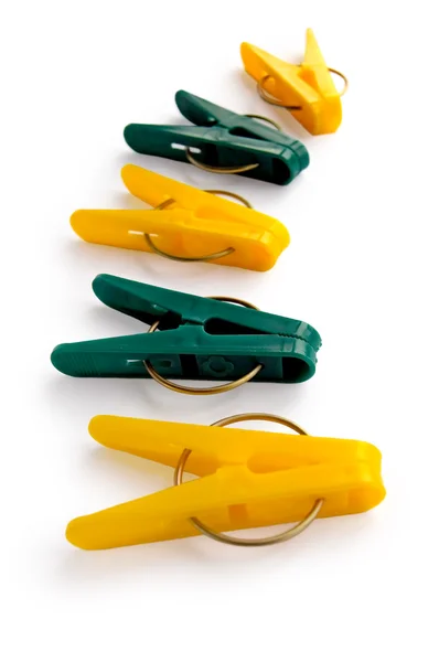 Een aantal kleurrijke wasknijpers — Stockfoto