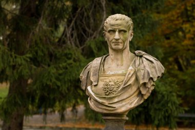 Caesar statue clipart