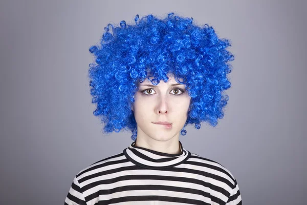 Портрет девушки с голубыми волосами . — стоковое фото