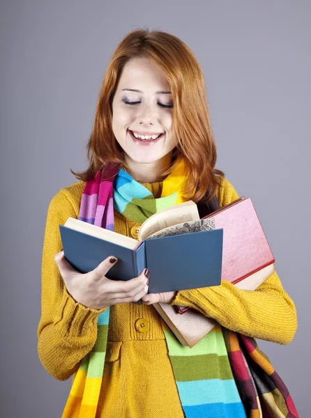 Jovem estudante menina com livros — Fotografia de Stock
