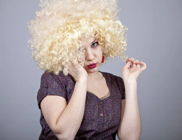Funny Girl Wig Calling Phone Studio Shot — Stock Photo, Image