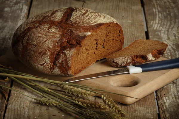 Siyah çavdar ekmeği — Stok fotoğraf