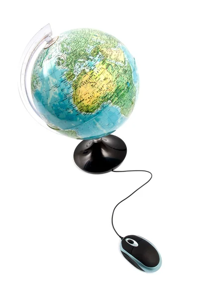 地球地球に接続されているマウス — ストック写真